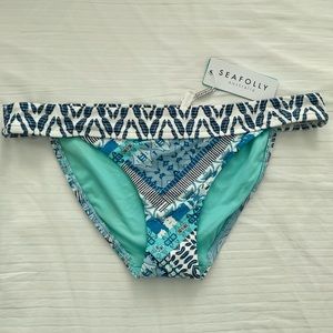 💙👙Seafolly bikini bottoms NWT in fun blue print